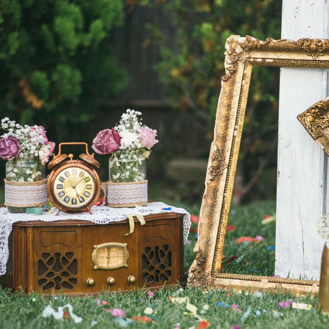 objets chinés vintage Objets chinés vintage, restaurés avec soin pour une nouvelle vie dans votre intérieur.