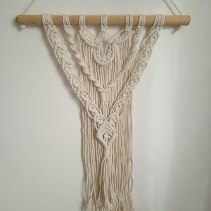 Panneau mural en macramé écru – décoration bohème faite main en coton naturel