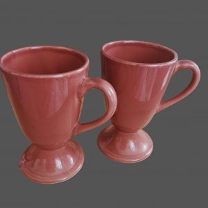 Lot de deux mazagrans en grès, style vintage