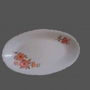 petit plat en porcelaine de Limoges avec motif floral