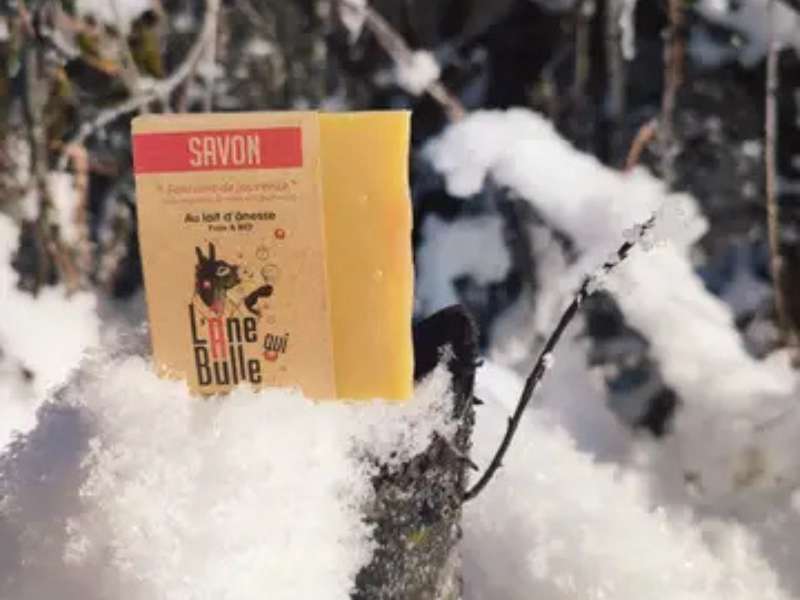 Produits de soins écoresponsables au lait d’ânesse