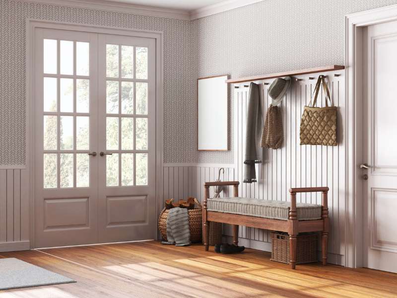 Matières hivernales comme la laine bouclée, le bois brut et les fibres naturelles.