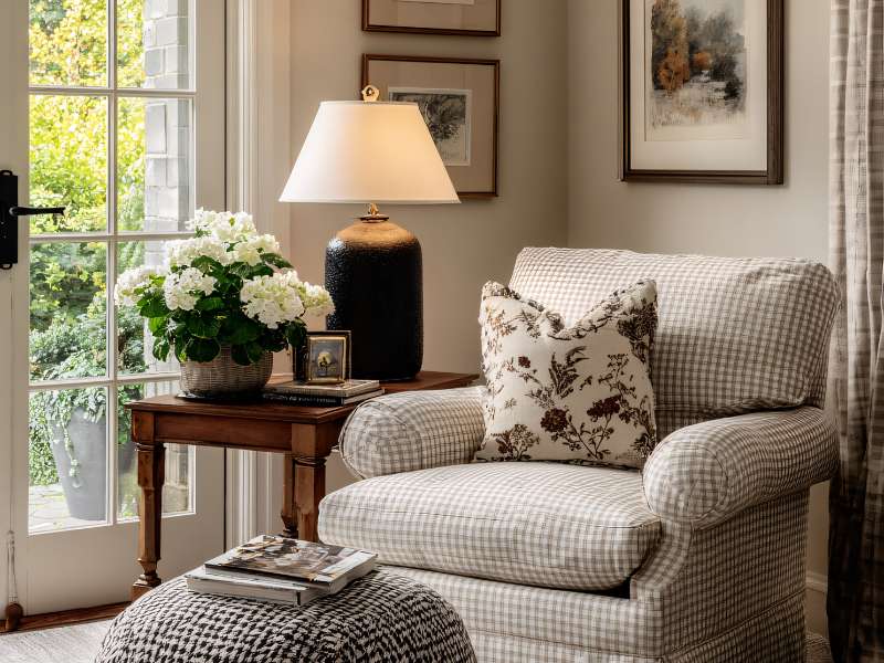 éclairage doux coin lecture bougie décoration<br />
